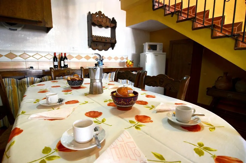 Cortijo El Rey Casa de hóspedes El Almicerán